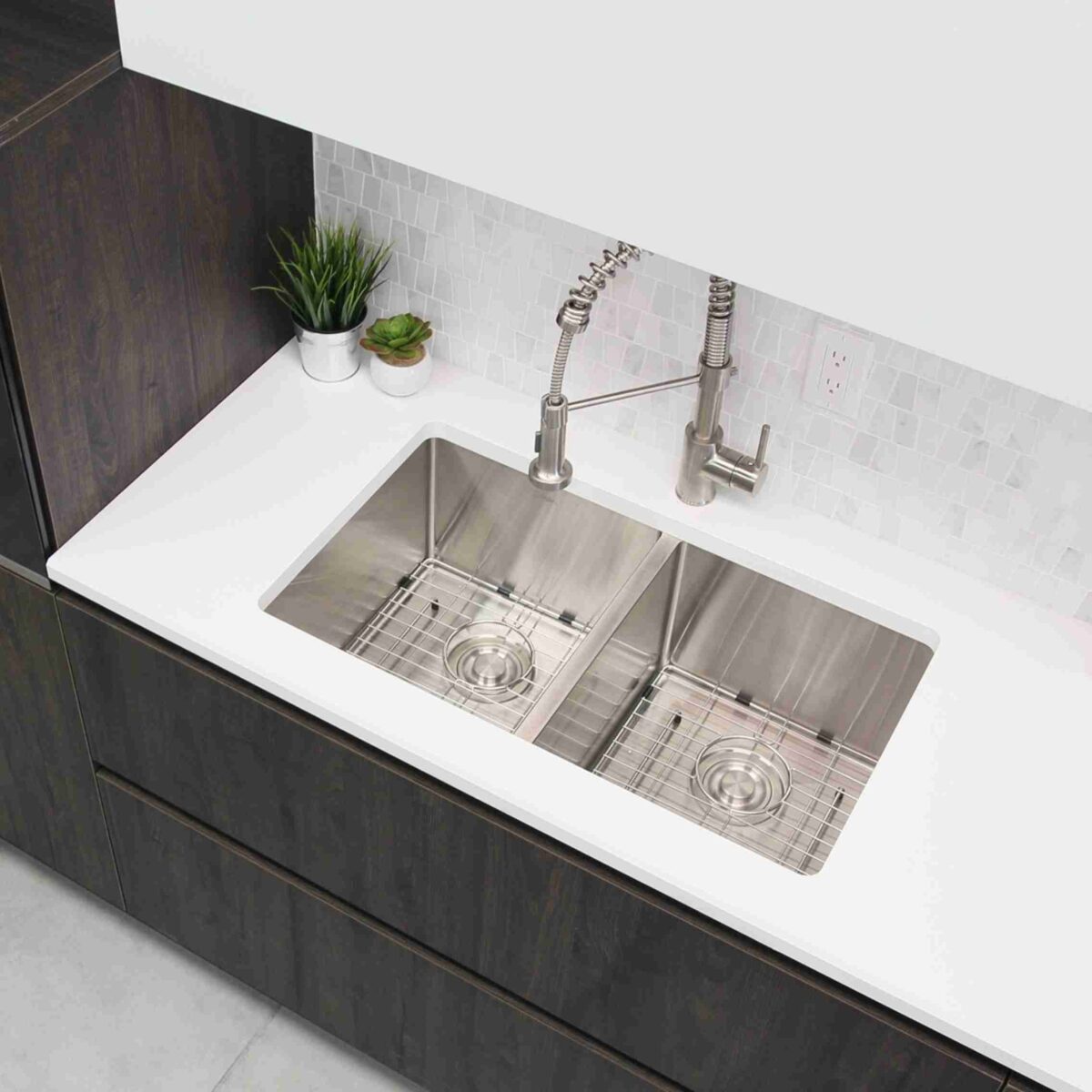 STYLISH S-300XG TOPAZ 28-inch Undermount Kitchen Sink - Image 12