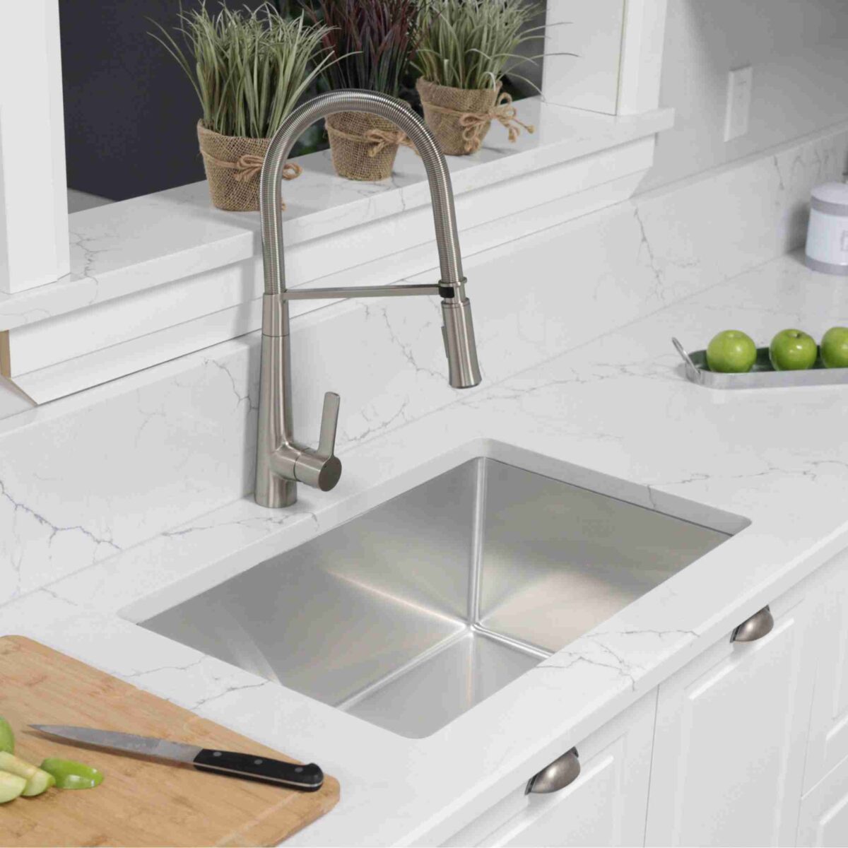 STYLISH S-402 VALENCIA 31-inch Undermount Kitchen Sink - Image 10