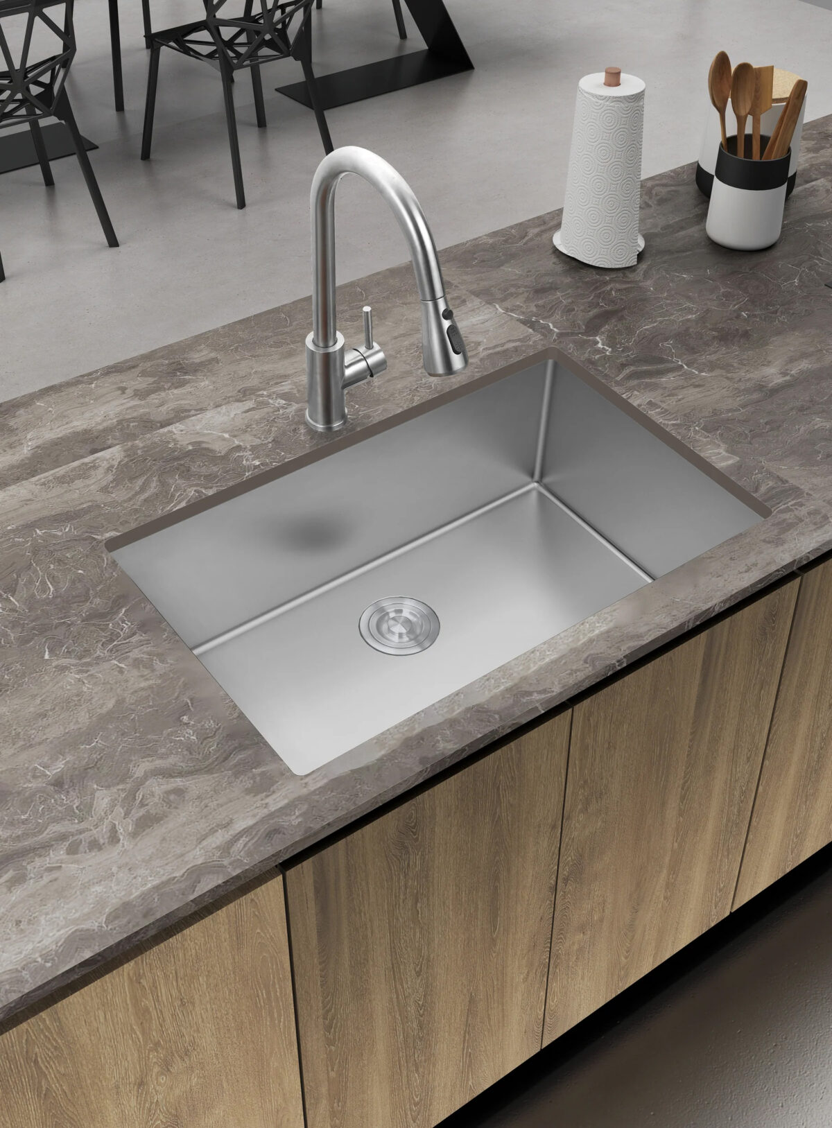 Aquaflo KSE3319 Essence 33 Handcrafted Single Bowl Kitchen Sink with Basket Strainer